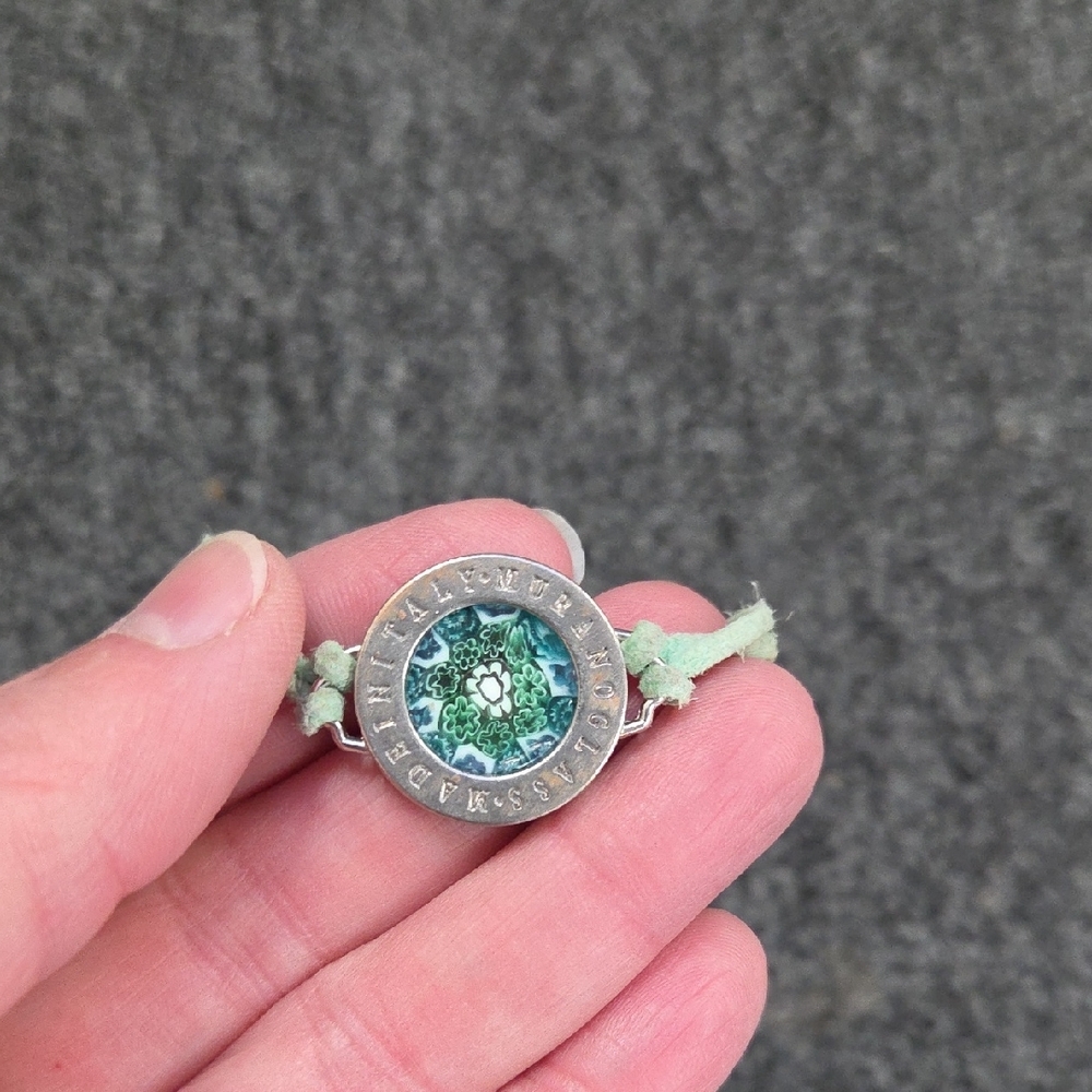 Murano Mint Green Cord Bracelet with Blue Floral Glass Medallion - Picture 6 of 9